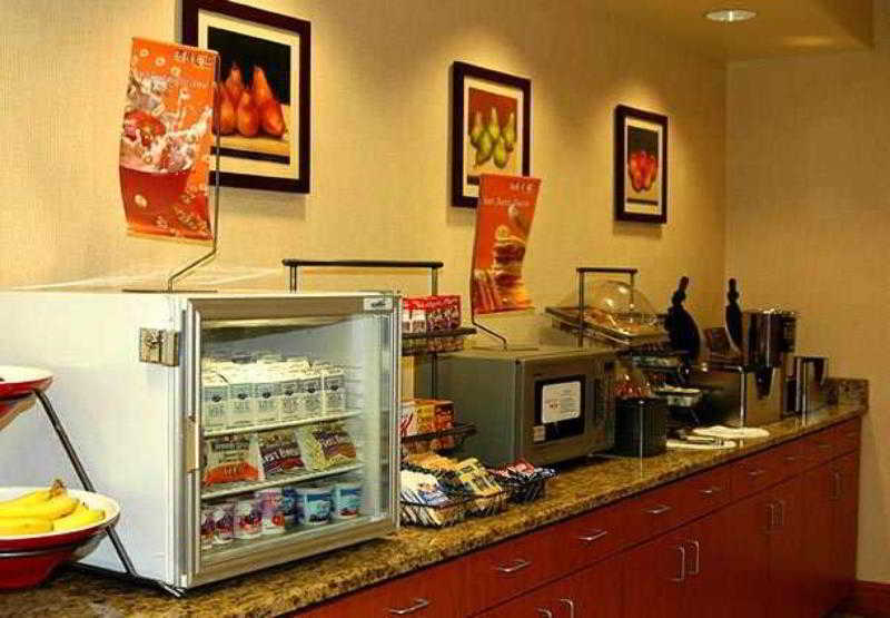 Fairfield Inn & Suites By Marriott Atlanta Vinings/Galleria Smyrna Restoran gambar